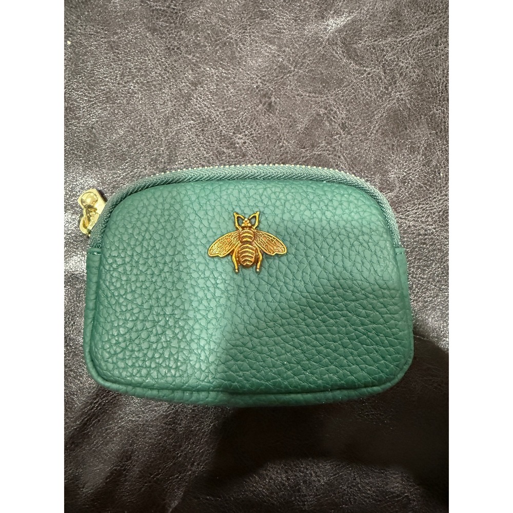 Forest Green Pebbled Leather Double Zip Coin Purse‎ with Gold Bee Accent